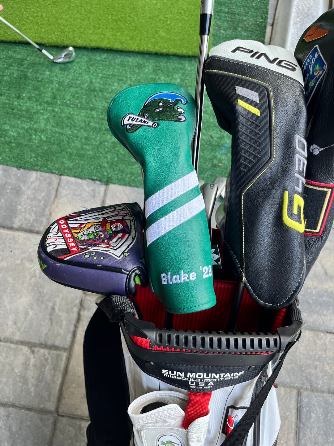 Customer photo review of Personalized White Stripes Wood Head Cover With Your Logo And Name