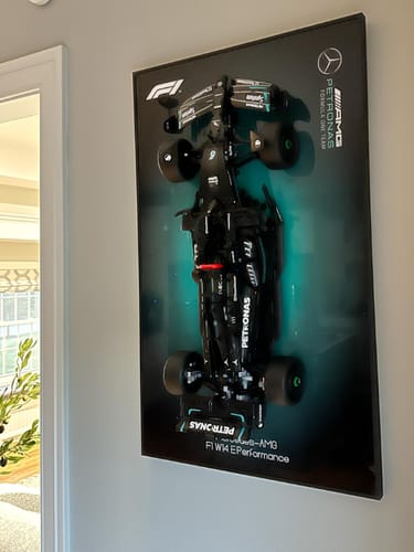 Customer photo review of LED Wall Display Frame for LEGO® Technic F1 42171 Mercedes-AMG F1 Showcase