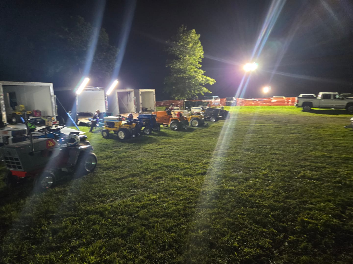 Customer photo review of Racing Trailer Pit Light – Dual 5 Foot Pole 20,000 Lumens