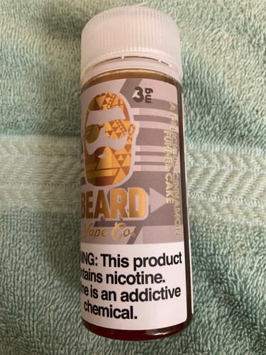 Customer photo review of Beard Vape Co No. 32 Cinnamon Funnel Cake 120ml Vape Juice