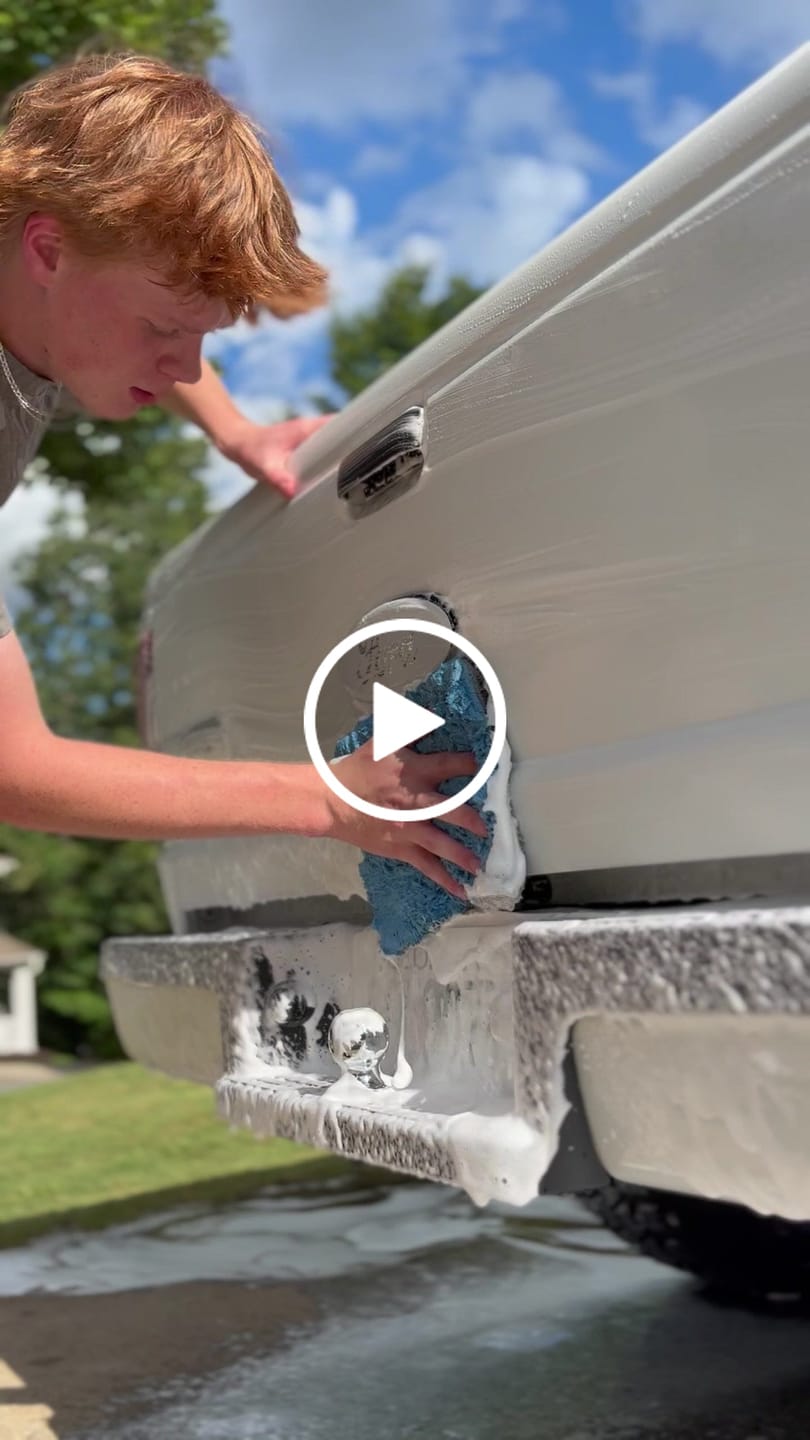 Customer video review of FLAT OUT Wash Pad 4-Pack