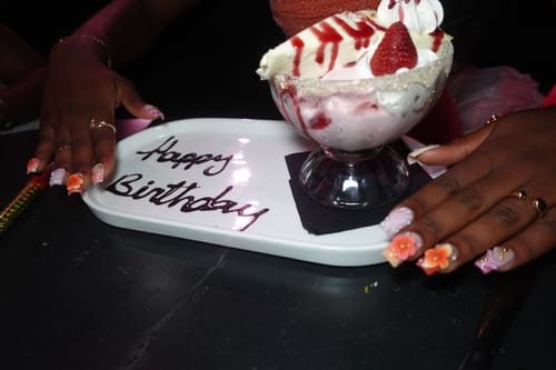 Customer photo review of Custom Nails