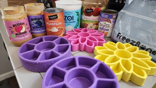 Customer photo review of FreezWheel - Durable Interactive Chew