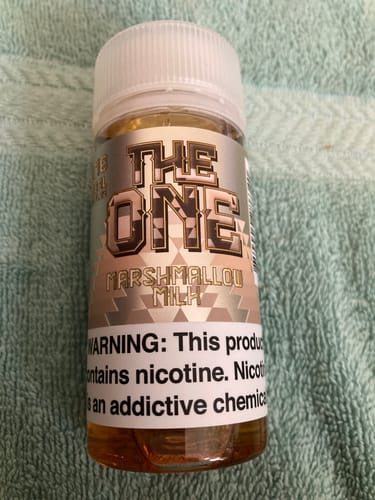 Customer photo review of The One Marshmallow Milk 100ml Vape Juice