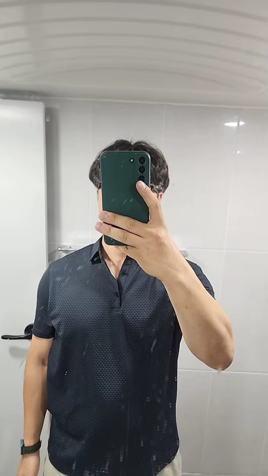 Customer photo review of Capri - Men's Ultra Comfortable Polo Shirt