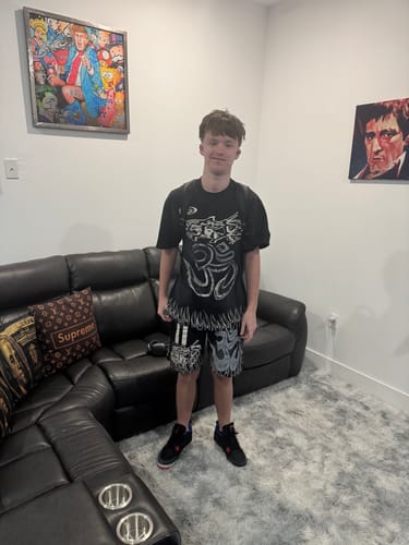 Customer photo review of Hellstar Yoga Short