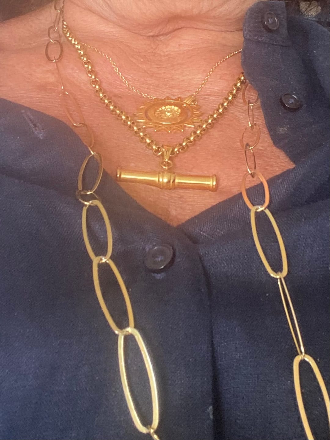 Customer photo review of XL T-Bar Necklace silver