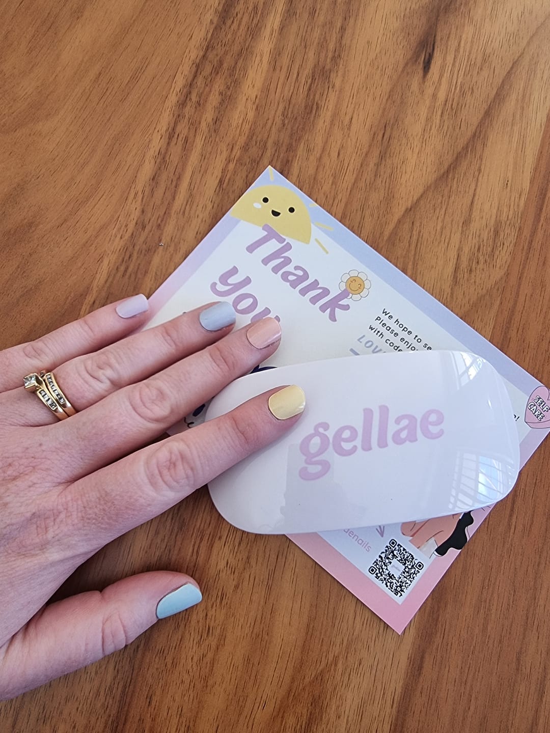 Customer photo review of Nourishing Cuticle Oil Pen & Gellae Nail Remover