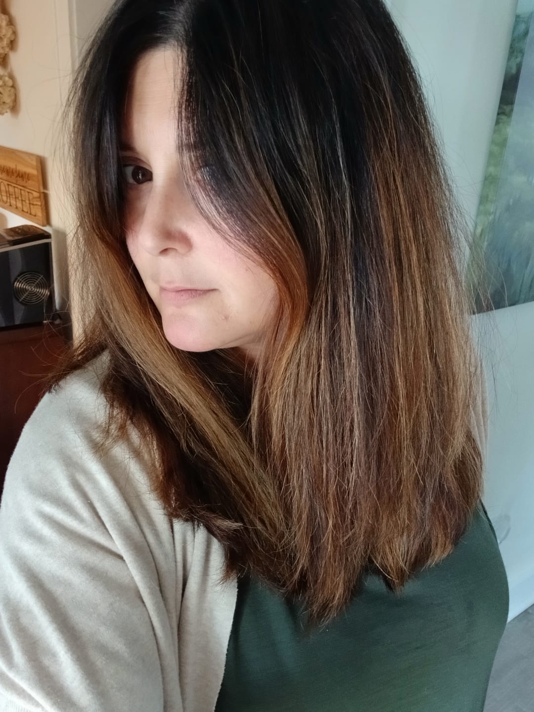 Customer photo review of Terrace Garden™ Shampoo Bar for Dry Hair & Scalp | Floral Scent
