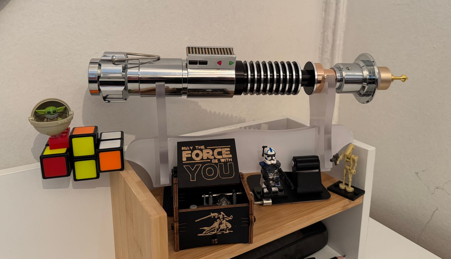 Customer photo review of Luke Skywalker Lightsaber
