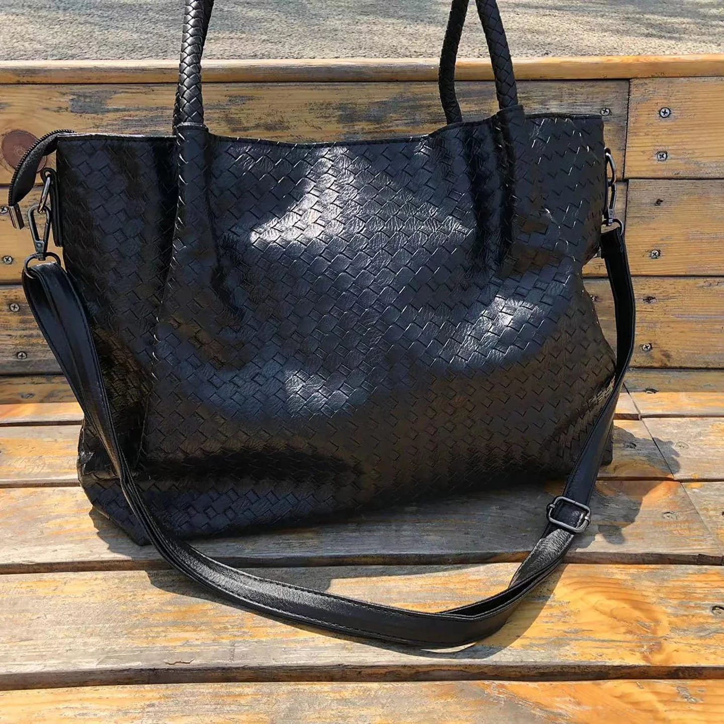 Customer photo review of Natalie Woven Bag XL