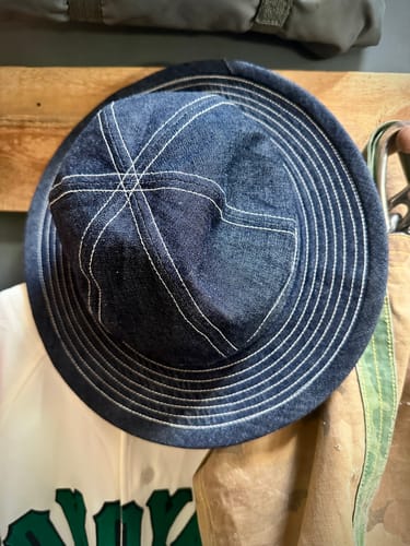 Customer photo review of CCC Daisy Mae Hat - Denim