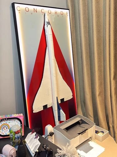 Customer photo review of Wall Display Frames for LEGO® ICONS Concorde 10318