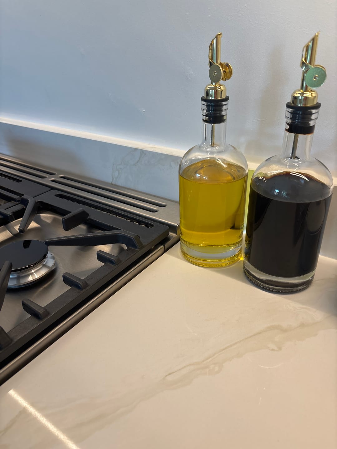 Customer photo review of Round Glass Oil Bottle 500 ML