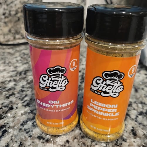 Customer photo review of Lemon Pepper Sprinkle