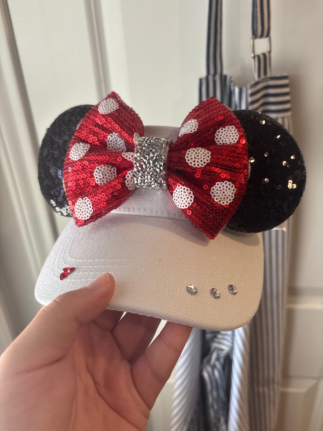 Customer photo review of Minnie Bow White Visor