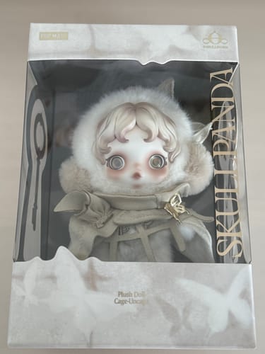 Customer photo review of SKULLPANDA Cage-Uncage Series Plush Dolls. Shanghai Limited