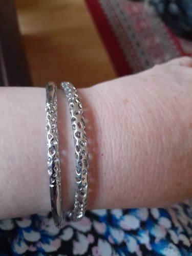 Customer photo review of Allegro Lattice Skinny Slim Bangle