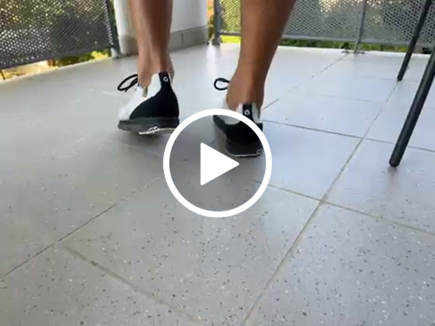 Customer video review of Tsavo 3 M White Black