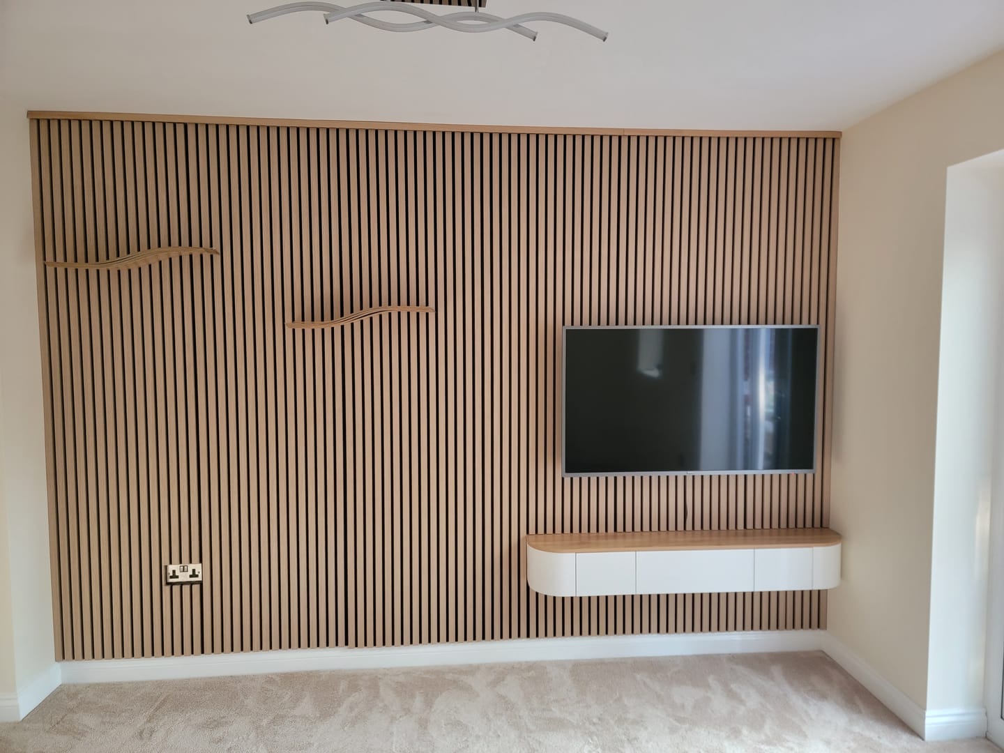Customer photo review of Wooden Wall Panel | Natural Oak | Premium 3-sided Wood Veneer