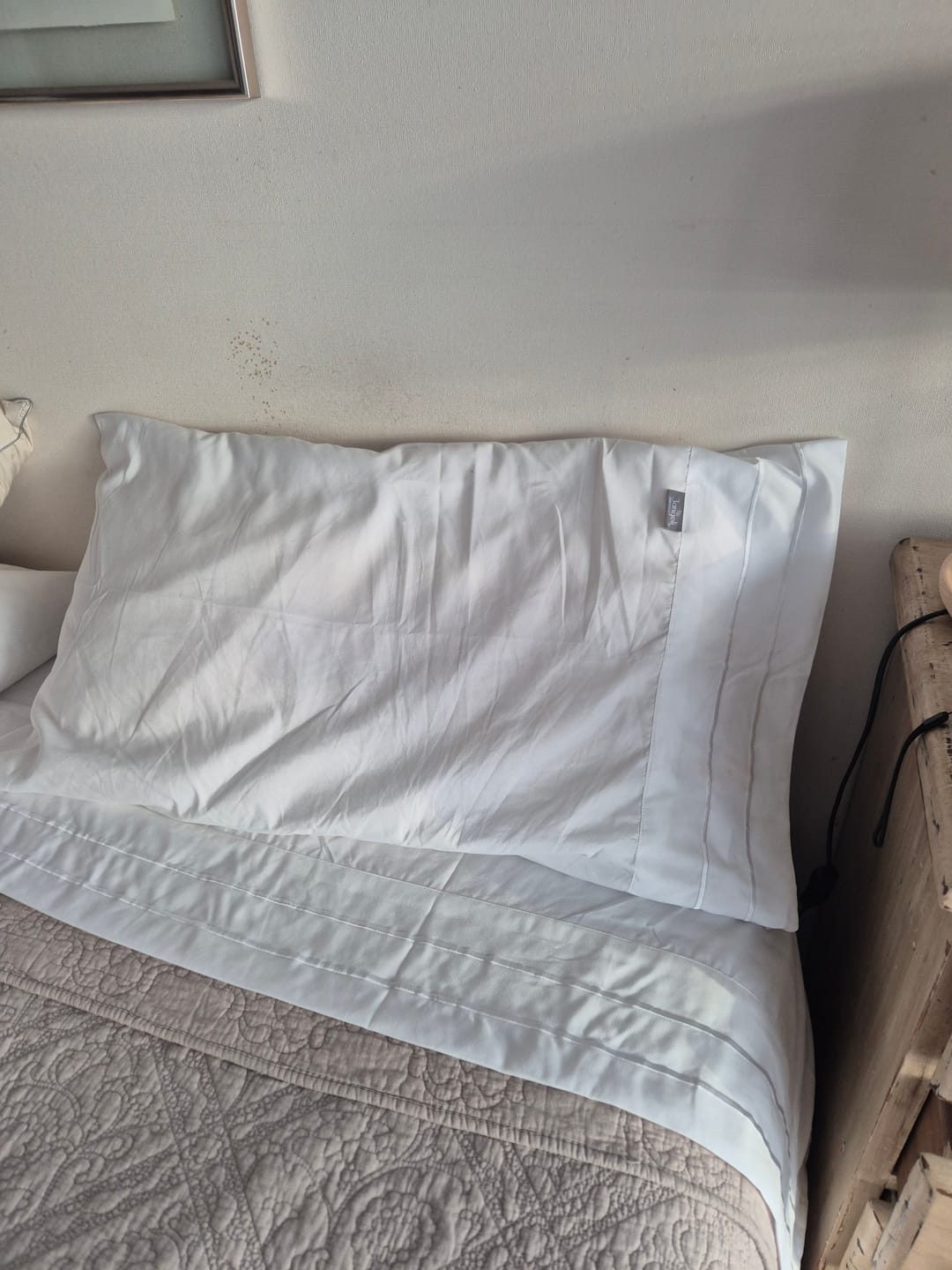 Customer photo review of Sábanas Lujo 1800 Hilos - King - Soft Touch
