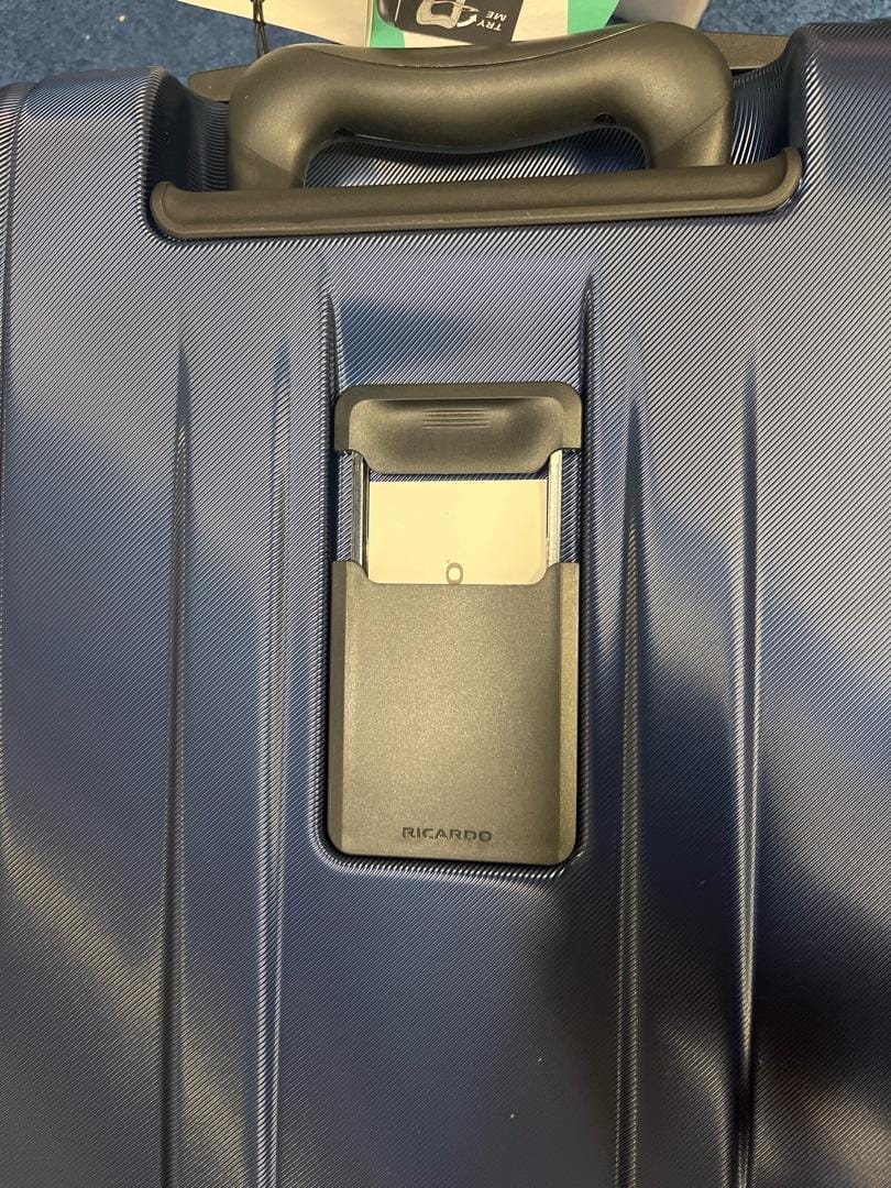 Customer photo review of Brentwood Hardside 21" FastAccess Front Opening Carry-On Expandable Spinner