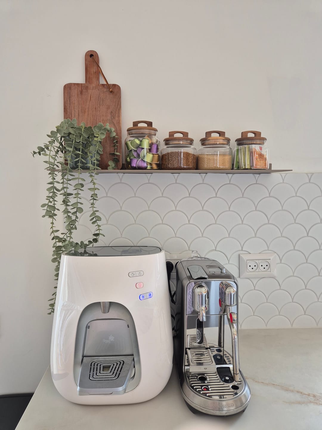 Customer photo review of מדף צף אלגנטי עשוי אלומיניום KAV