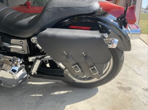 Customer photo review of H-D® Dyna Left Side Solo Bag - DL01