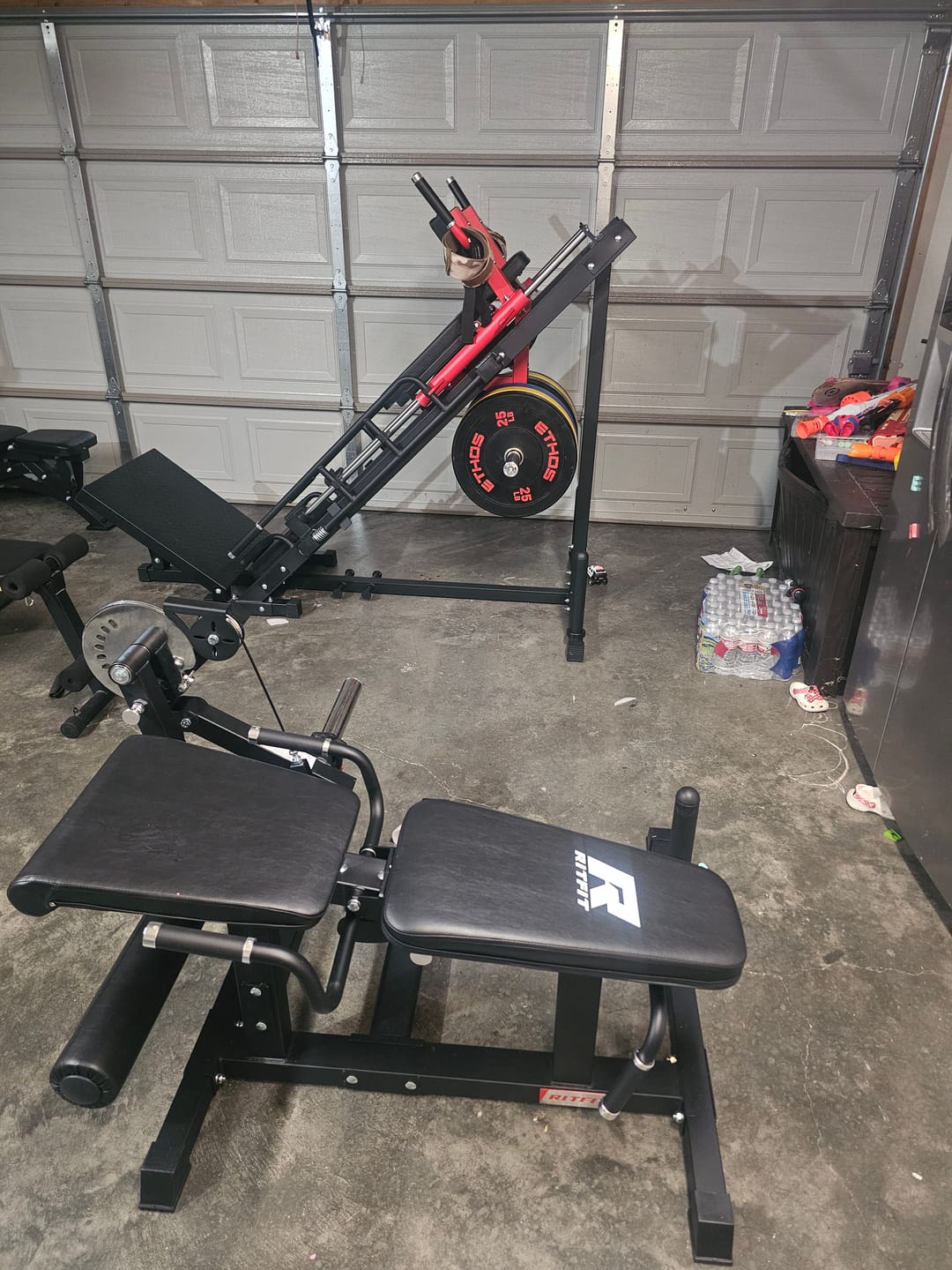 Customer photo review of RitFit BLP01 45 Degree 3-in-1 Leg Press Hack squat & PLC01 Leg Extension Curl Machine Set for Home Gym