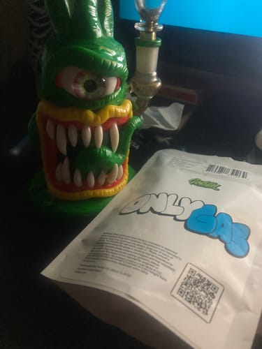 Customer photo review of THCa Greenhouse Smalls