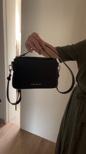 Customer photo review of NALUA - BLACK