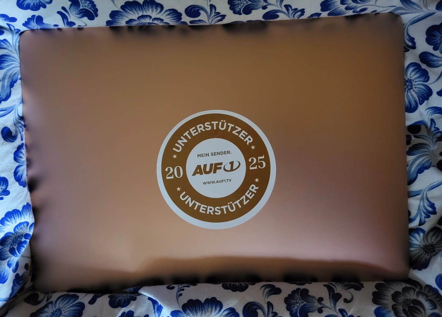 Customer photo review of Unterstützungsaufkleber Gold
