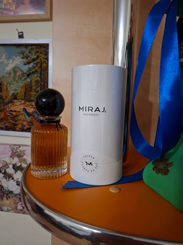Customer photo review of Miraj Vesper
