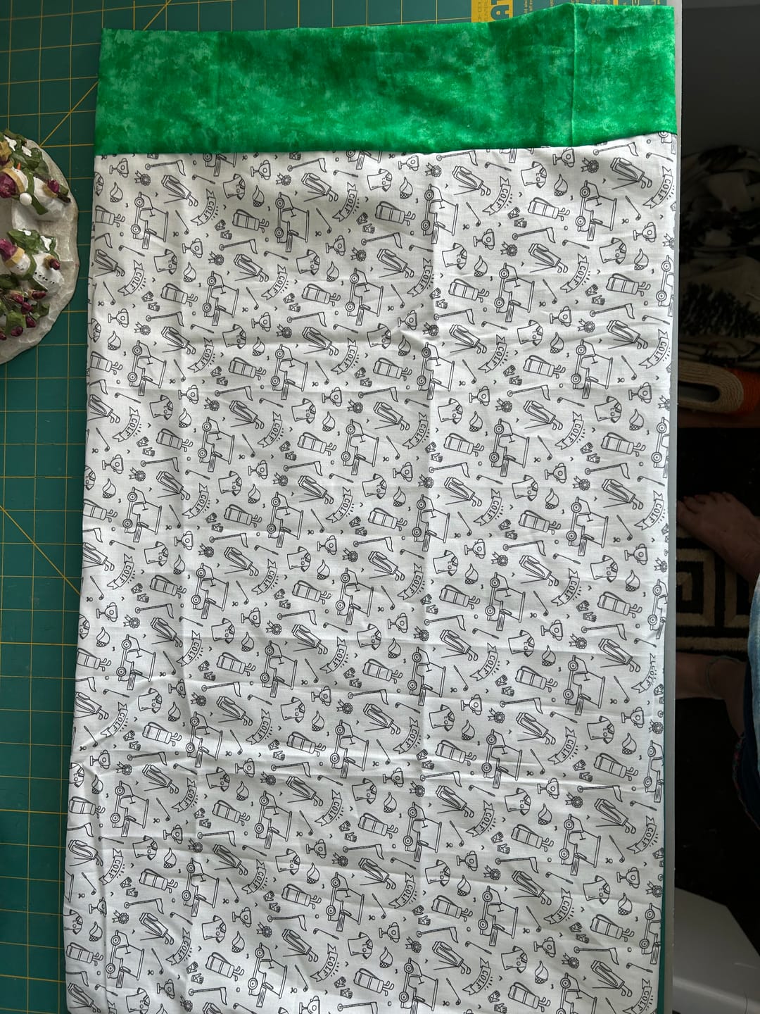 Customer photo review of Black & White Golf Icons Fabric