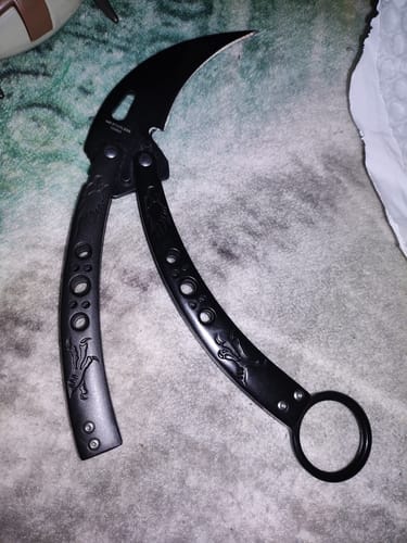 Customer photo review of Eagle Talon Black Karambit Balisong Limited Edition