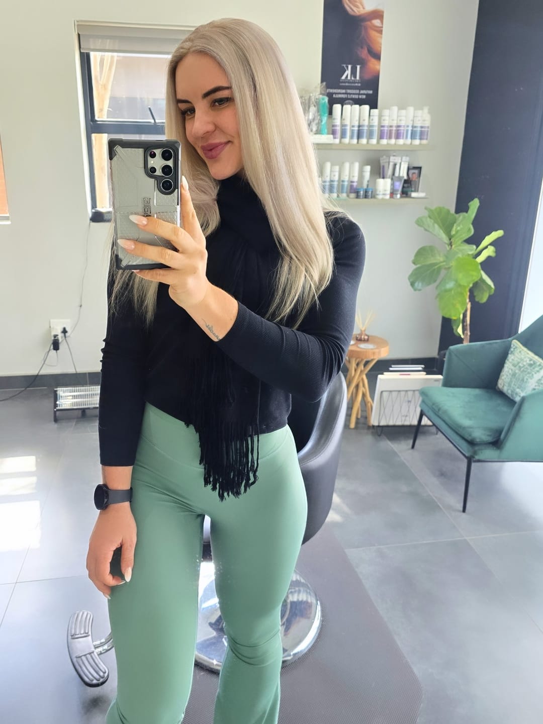Customer photo review of 2 Piece High Waist Workout Activewear Gym Set