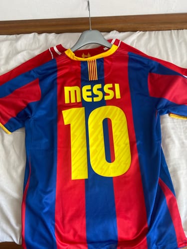 Customer photo review of Lionel Messi Barcelona 2011 London Final Jersey Trikot Maillot