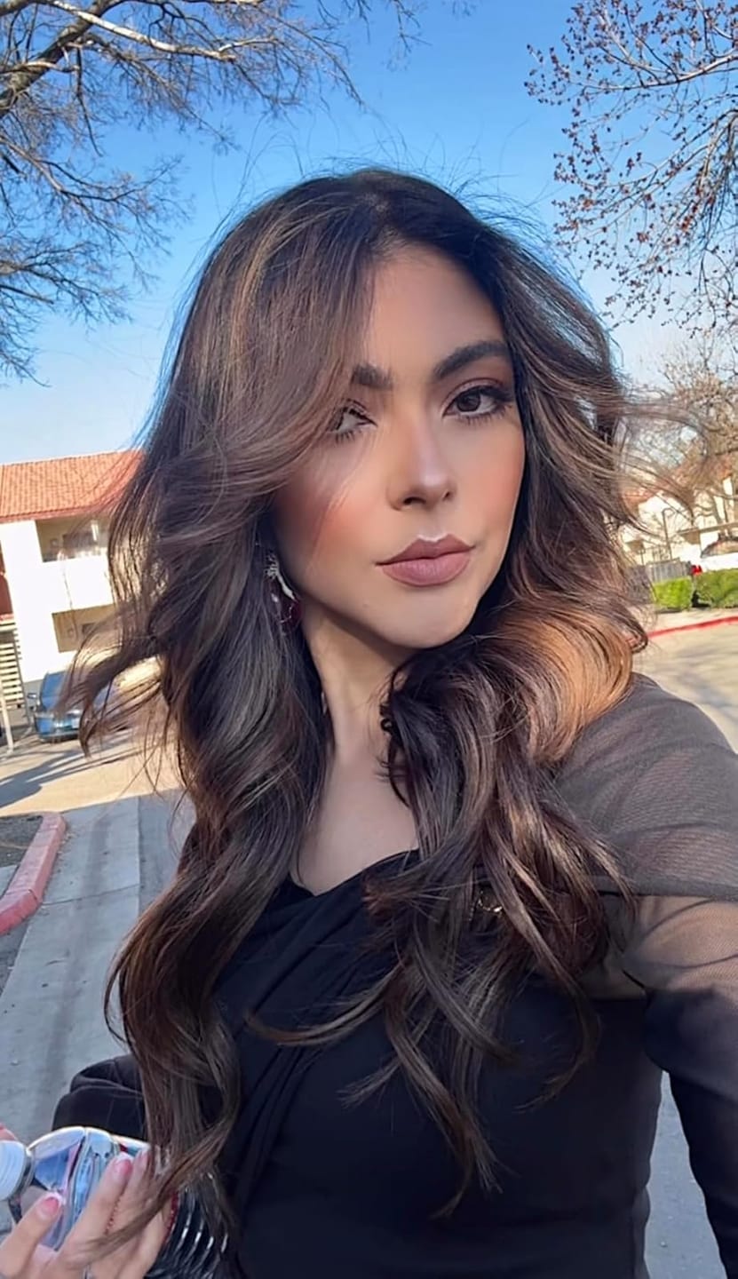 Customer photo review of Clip in hair extensions Balayage Brown Highlights #2/2/6