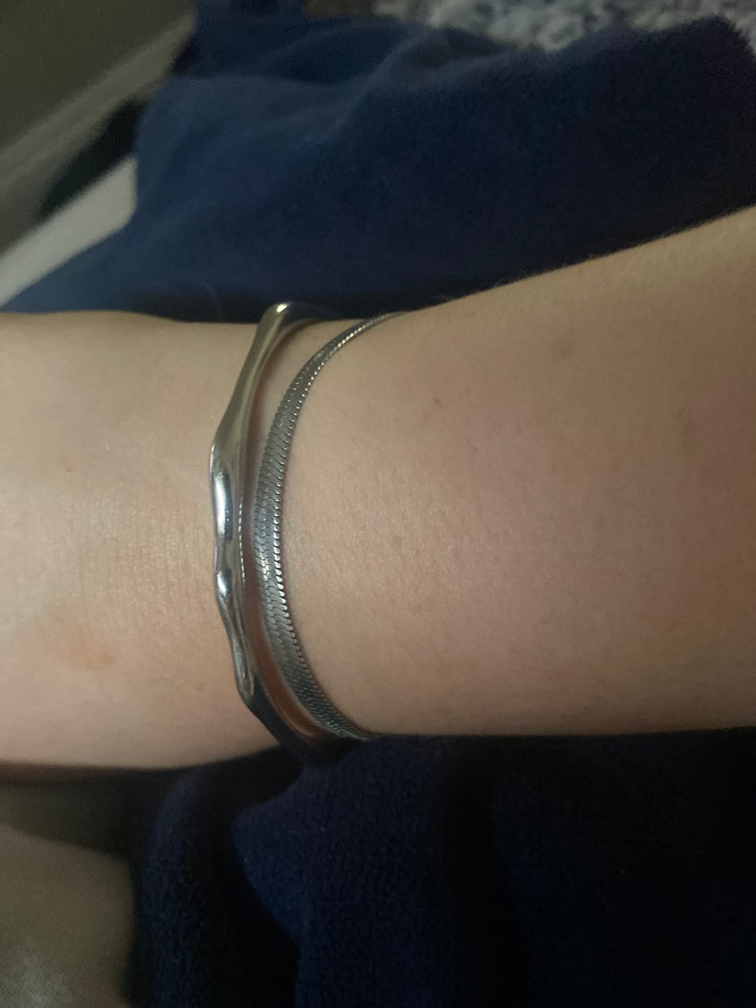 Customer photo review of Essentials Bracelet