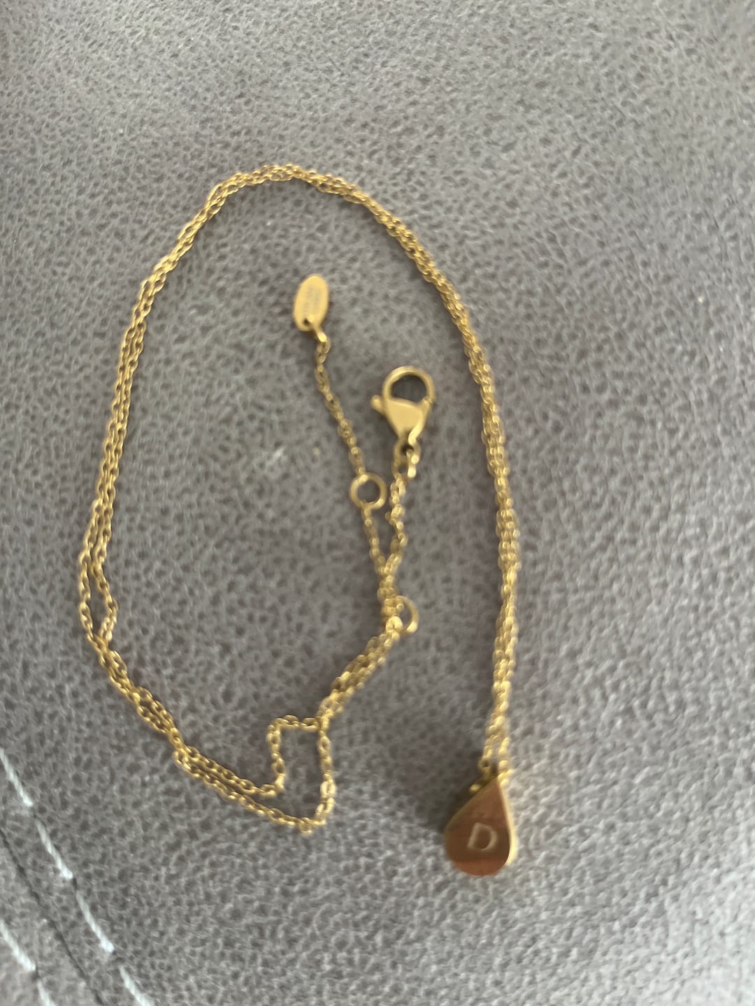 Customer photo review of Teardrop Necklace in Gold