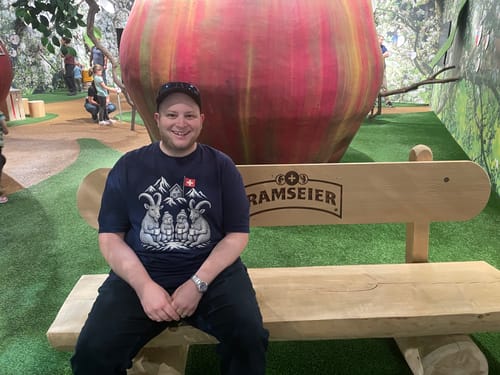 Customer photo review of Berg T-Shirt - Steinbock Schweiz 2