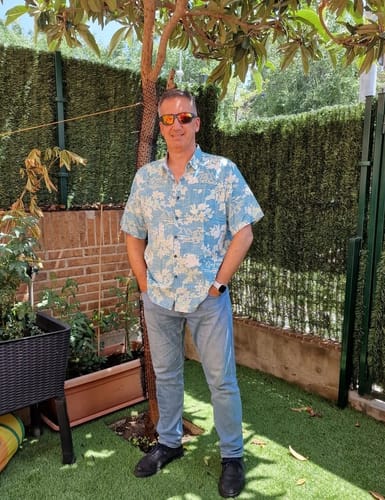 Customer photo review of Men's Vintage Hawaiian Tropical Floral Print Pocket Beach Summer Short Sleeve Button Shirt