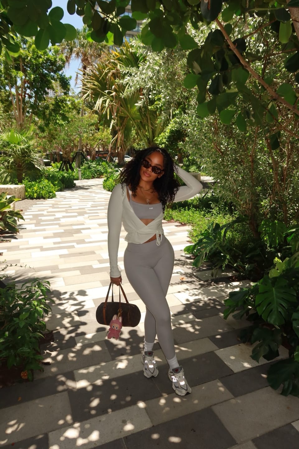 Customer photo review of The Essentials Legging / Heather-Grey