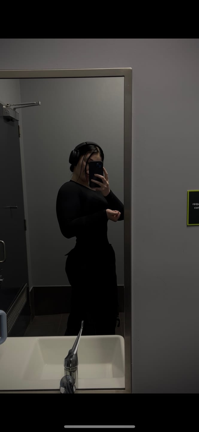 Customer photo review of W481 Elevate LS top