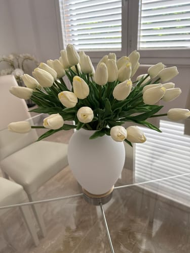 Customer photo review of Faux Tulip - Ivory (25 Stems)