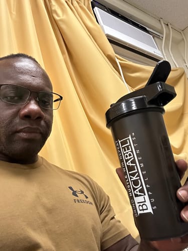 Customer photo review of PROTEIN SAMPLES + SHAKER