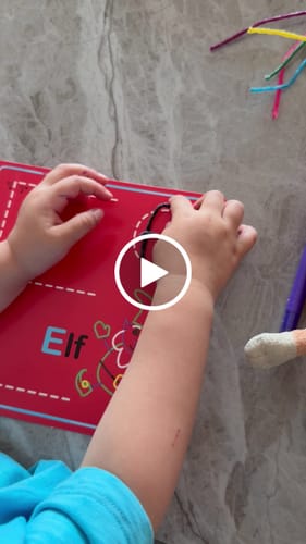 Customer video review of Ooly Switch-Eroo Sparkle Glittery Color Changing Markers (Set of 12)