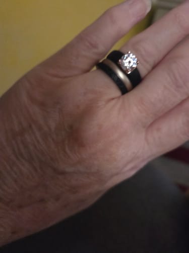 Customer photo review of Silicone Ring – 7mm Round Solitaire CZ | Patented Design