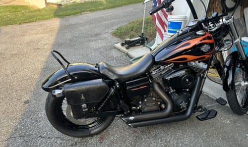 Customer photo review of H-D® Dyna Right Side Solo Bag - DR03