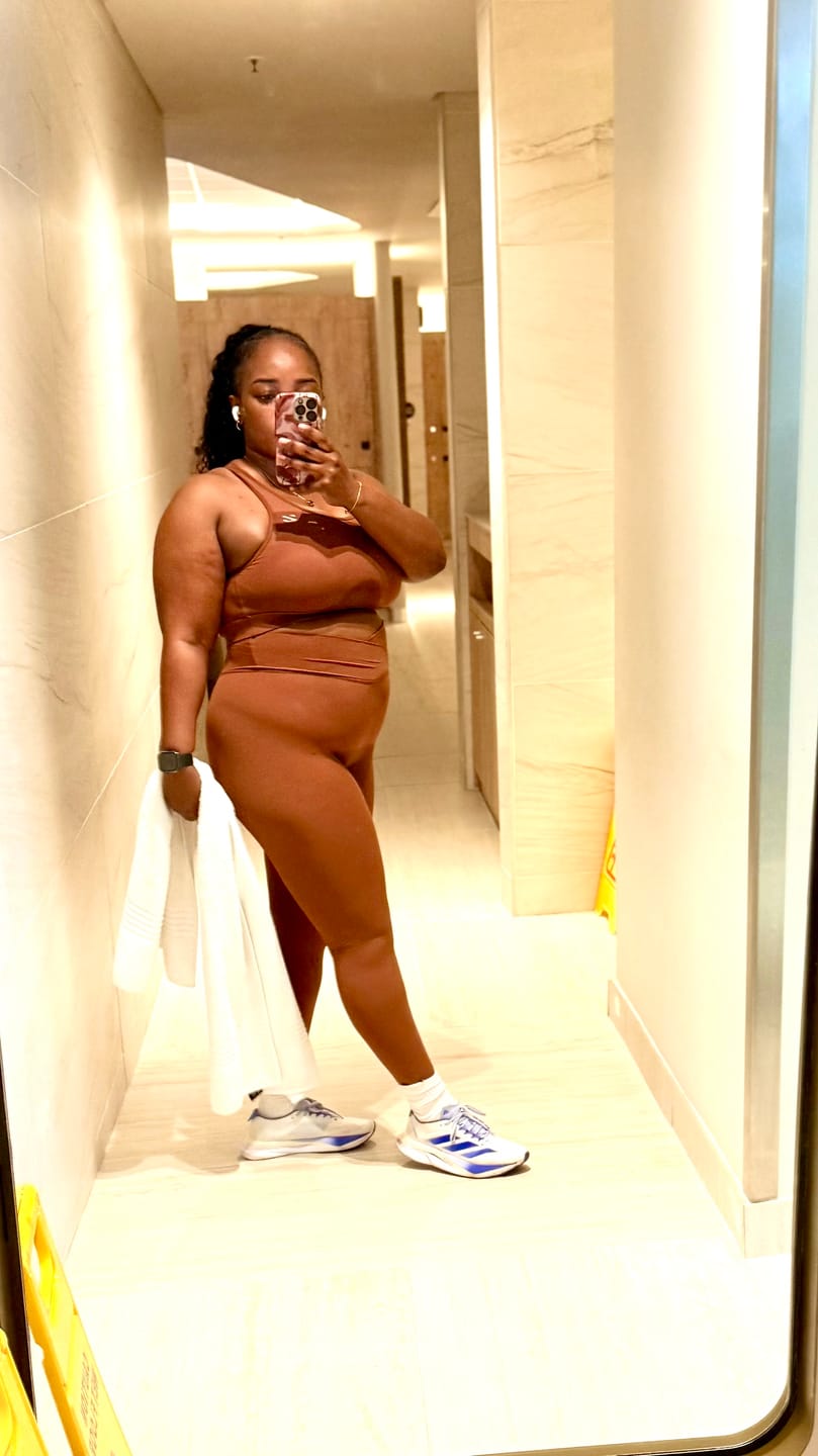 Customer photo review of Two-Piece Yoga Workout Set